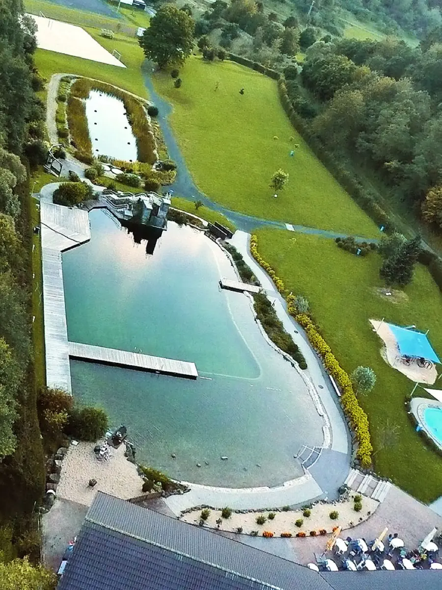Naturfreibad Siegbach-Eisemroth, wenige Gehminuten entfernt
